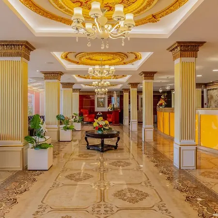 Monicca Collection And Residences Lägenhetshotell