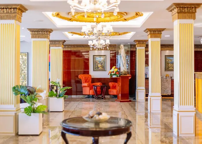 Monicca Collection And Residences 4*