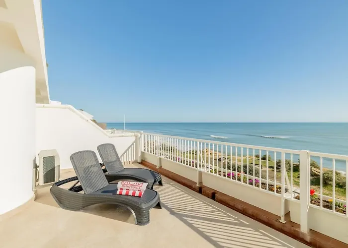 Monicca Collection And Residences 4*