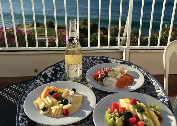 Monicca Collection And Residences 4*