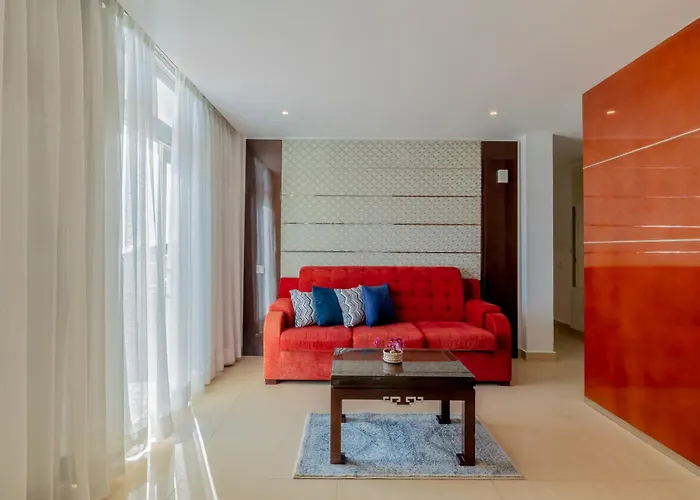 Monicca Collection And Residences 4* Албуфейра