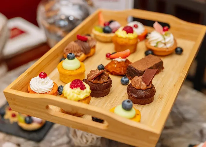 Monicca Collection And Residences 4*