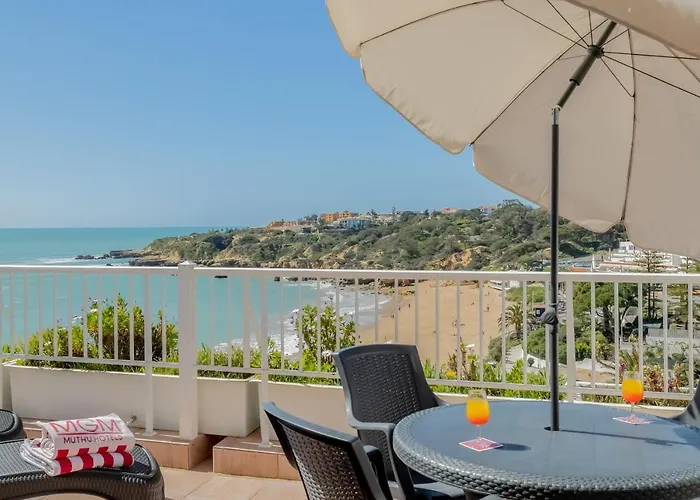 Monicca Collection And Residences Apartmanhotel 4*