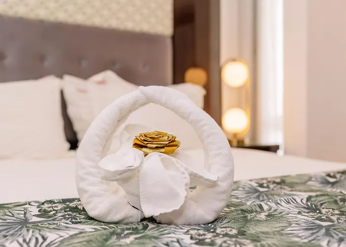 Monicca Collection And Residences Apartmanhotel 4*