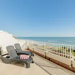 Monicca Collection Suites&residences 4*
